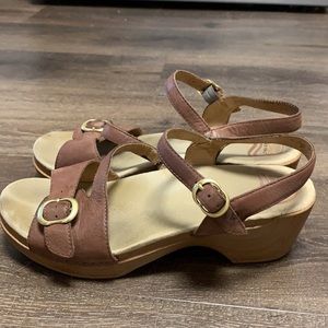 Dansko sandals size 41
